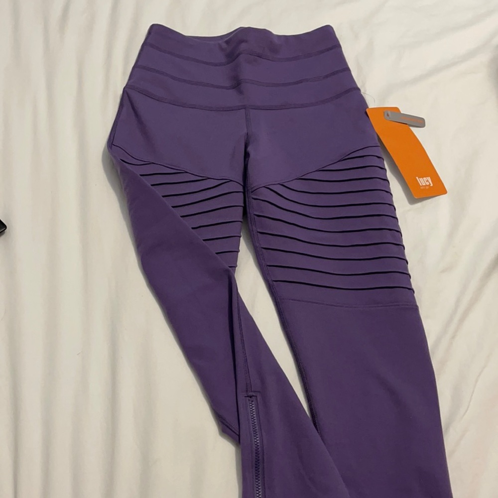 LUCY MOTO CAPRI LEGGING
